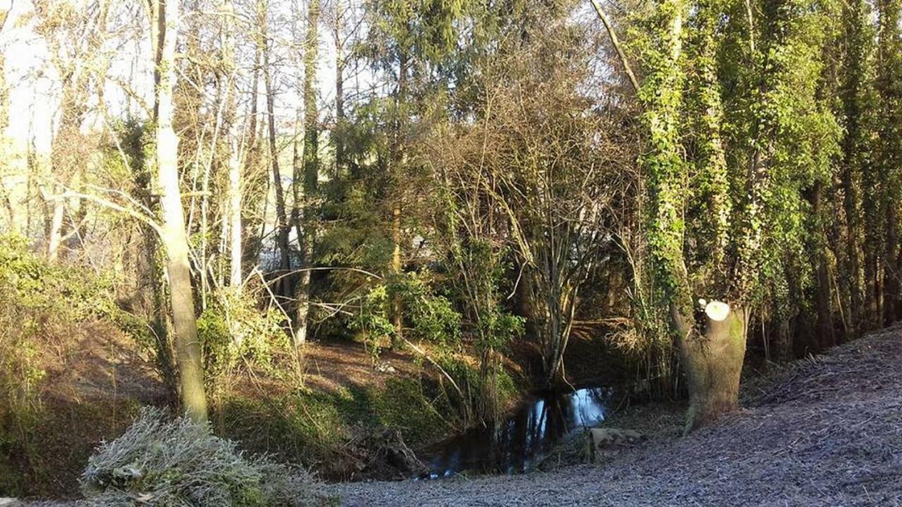 Domaine Pastel Bed and Breakfast Besson Buitenkant foto