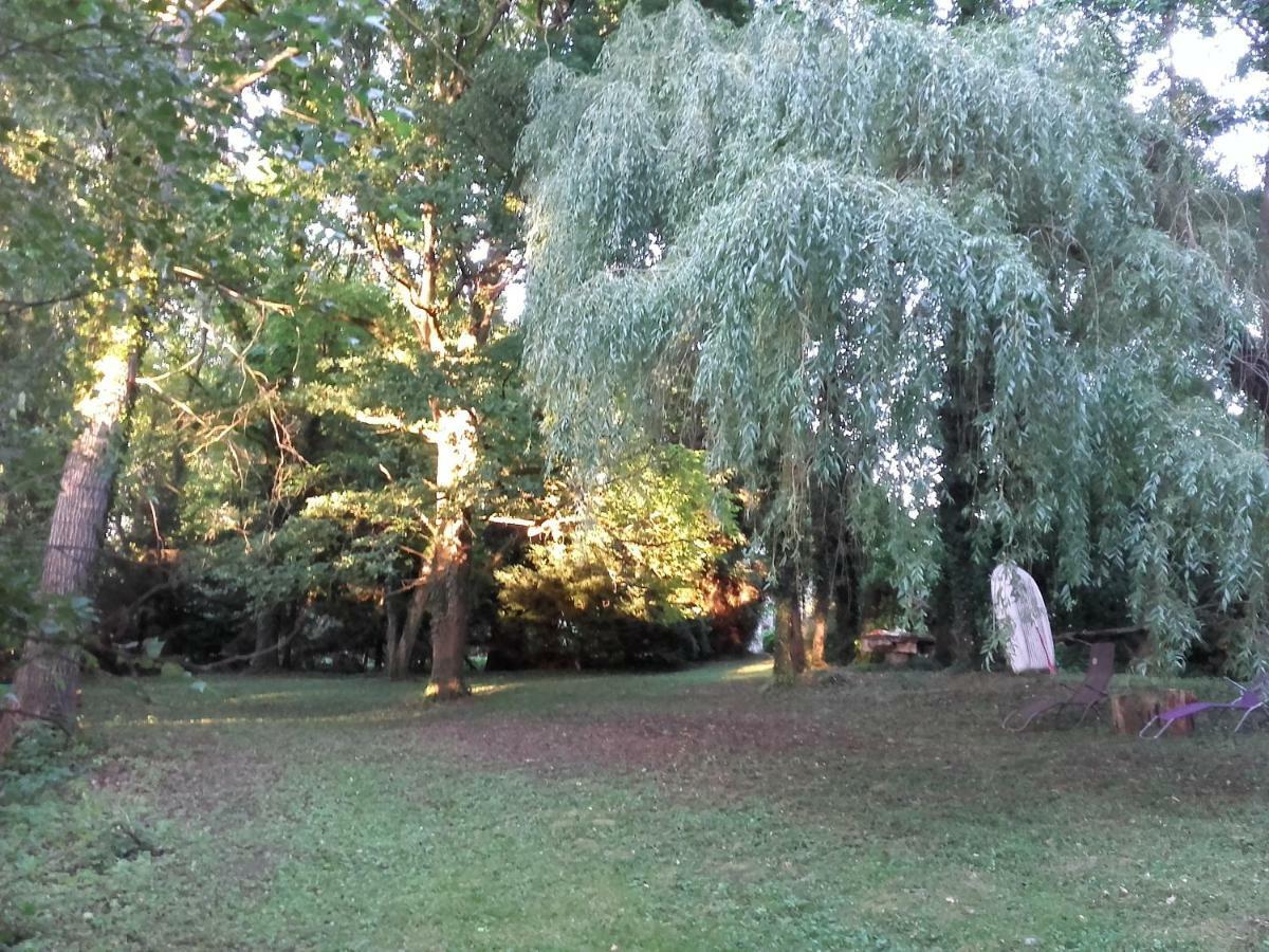 Domaine Pastel Bed and Breakfast Besson Buitenkant foto