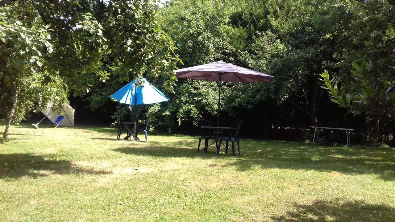 Domaine Pastel Bed and Breakfast Besson Buitenkant foto